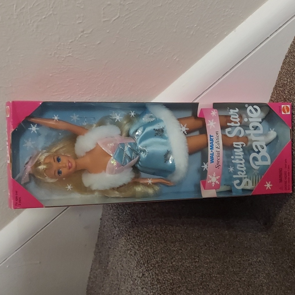 Barbie Special Edition Vintage1995 Skating Star Blonde
